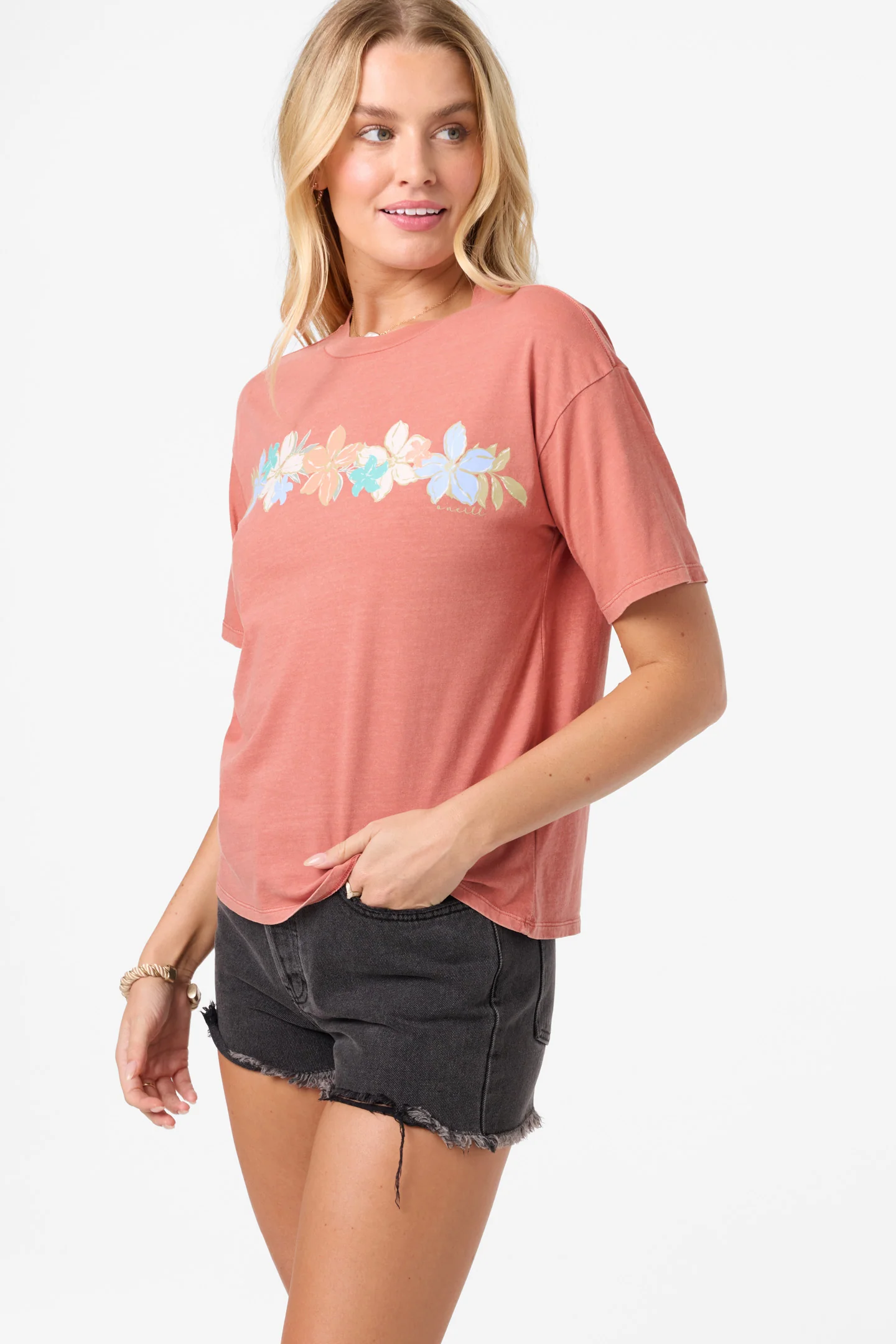 Band Of Flowers Easy Tee - Image 5
