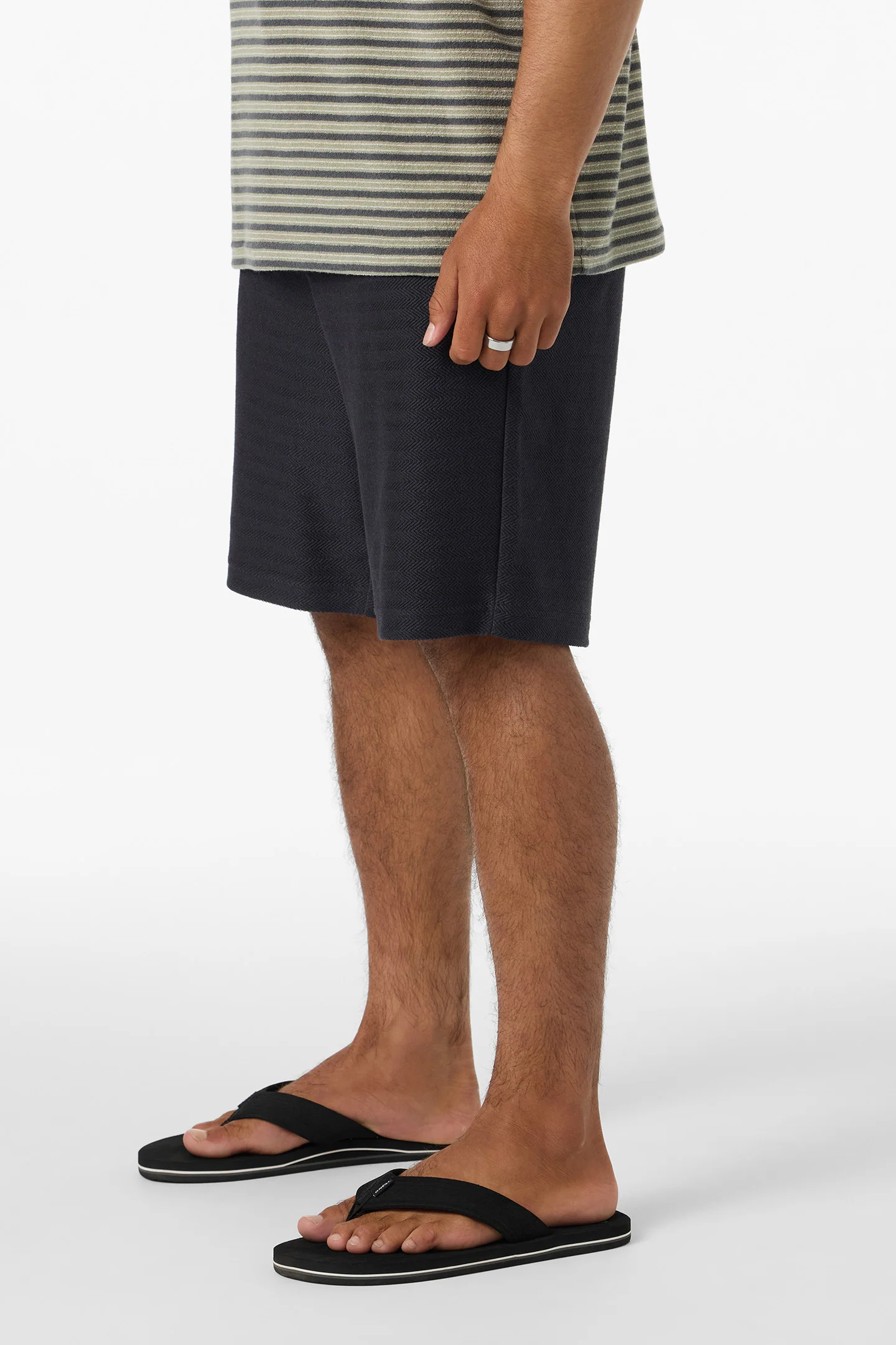 Bavaro Solid 19" Shorts - Image 3