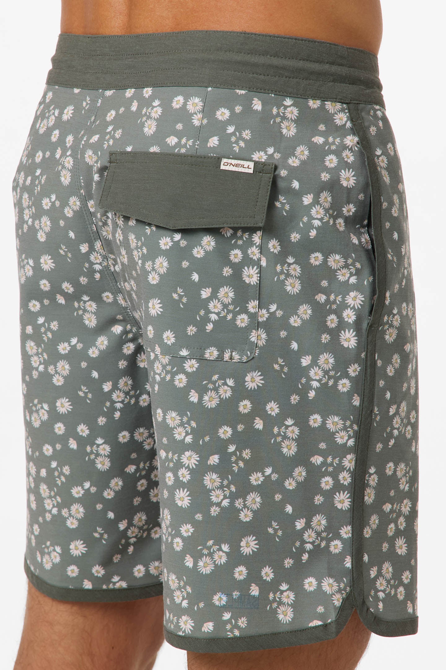 Cruzer Scallop 18" Boardshorts - Image 6