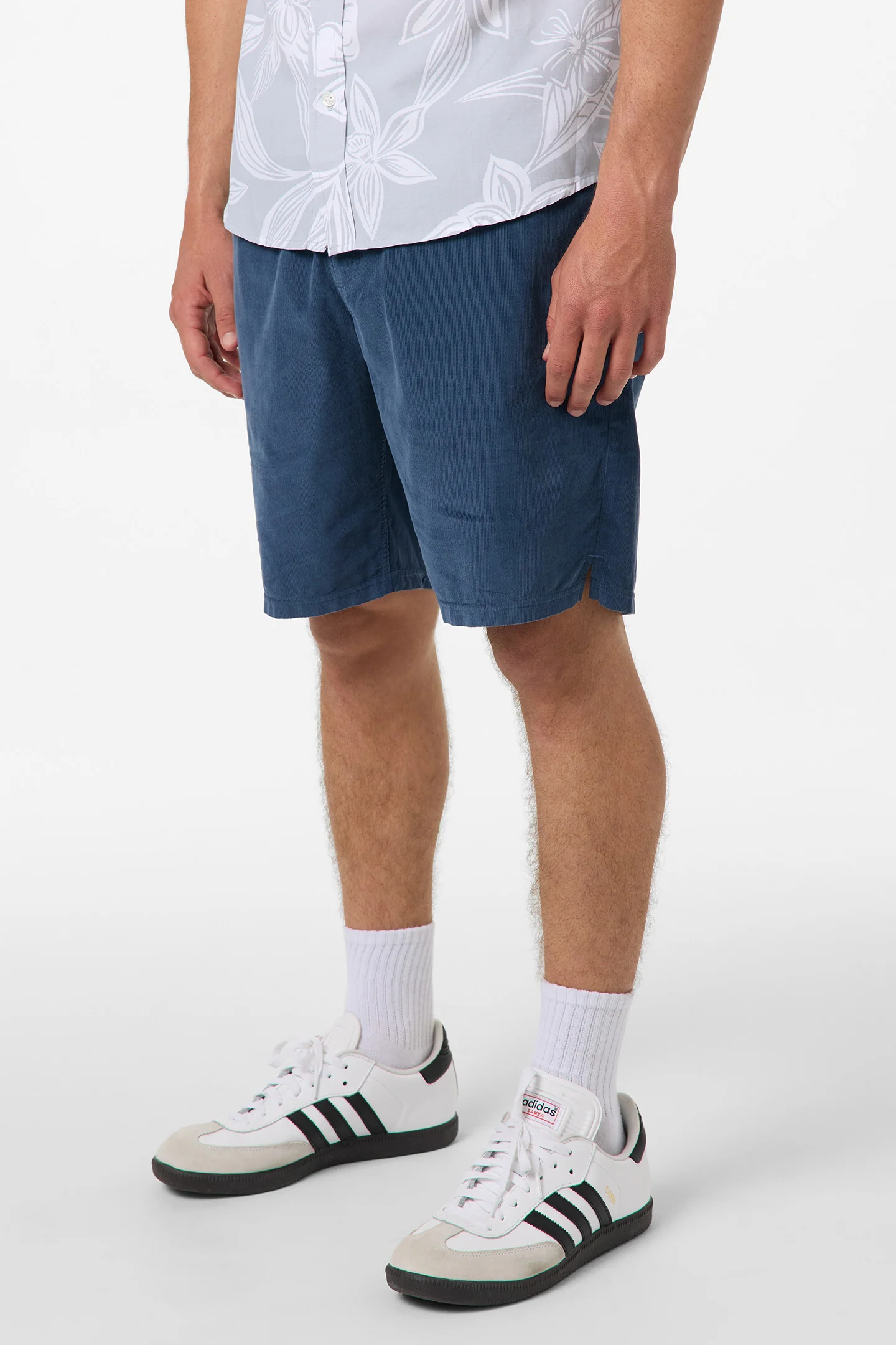 El Porto 19" Cord Shorts - Image 3