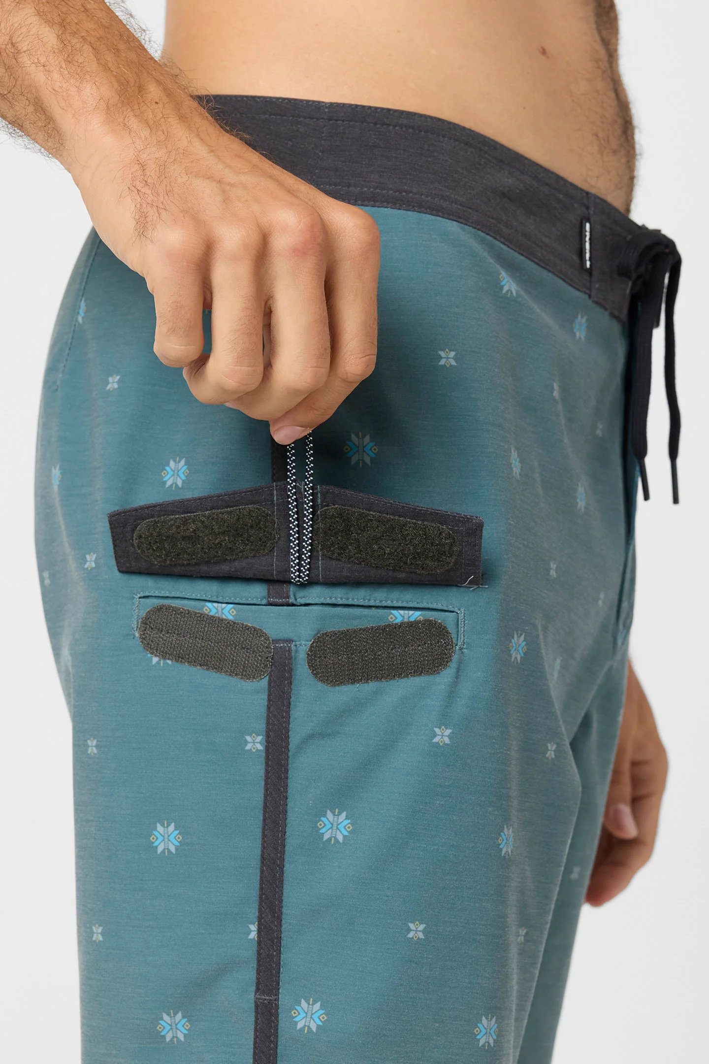 Lineup 17" Boardshorts - Image 5