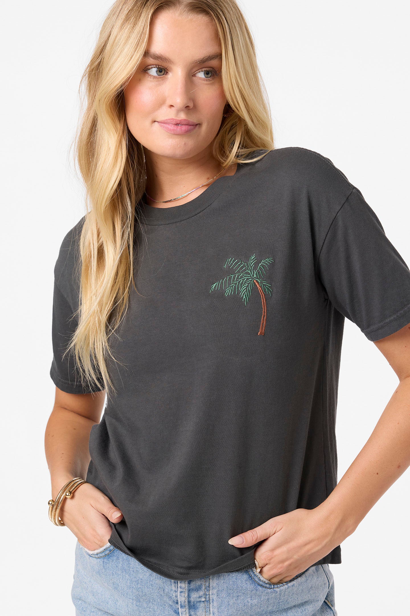 O'Riginals Palms Away Easy Tee - Image 4