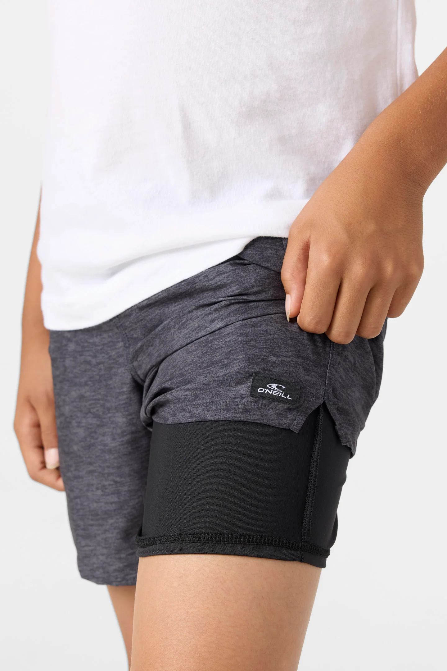 Boy's Perform Light Lined 15" Hybrid Shorts - Image 5