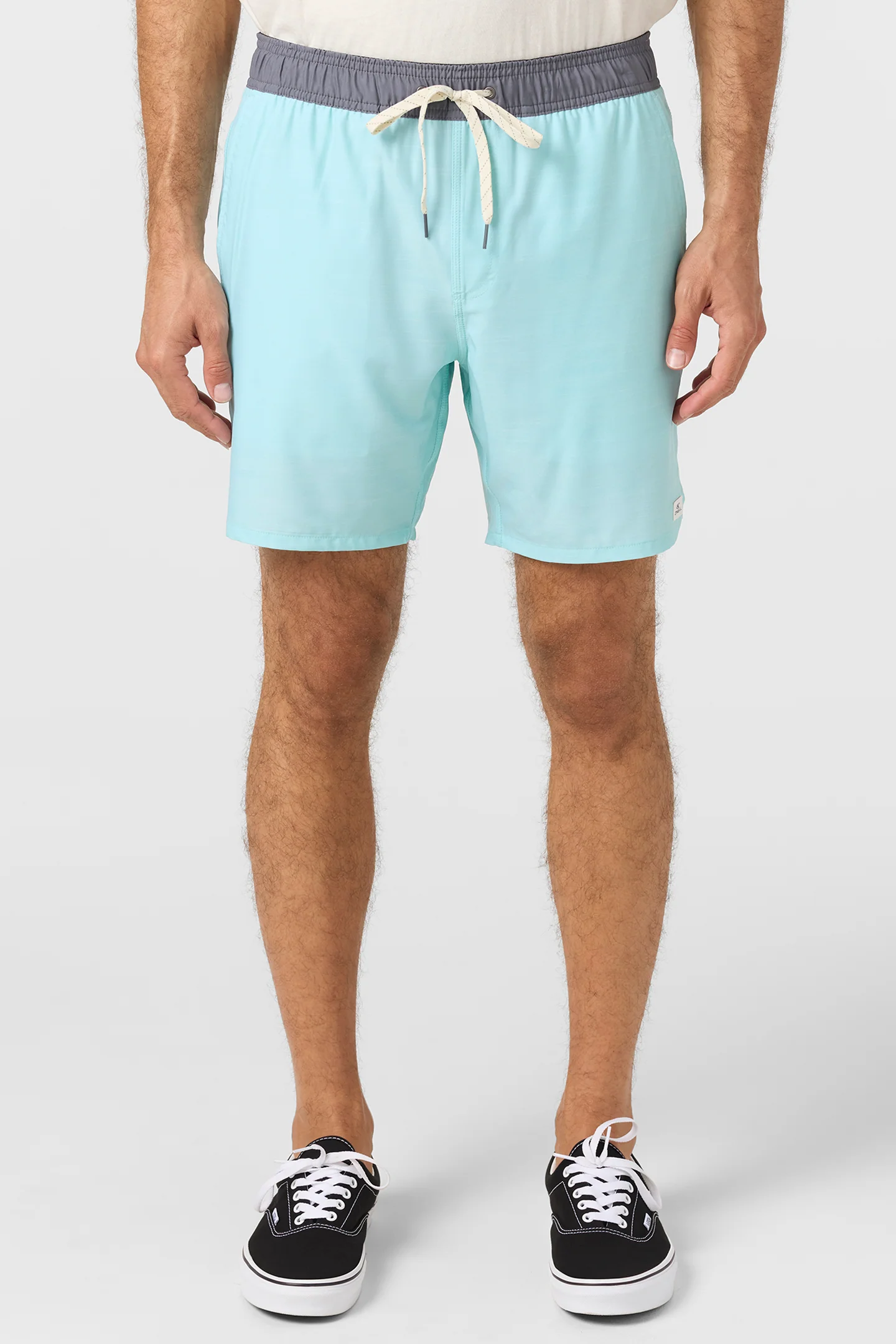 Perform Light Lined Elastic Waist 17" Hybrid Shorts - Image 2