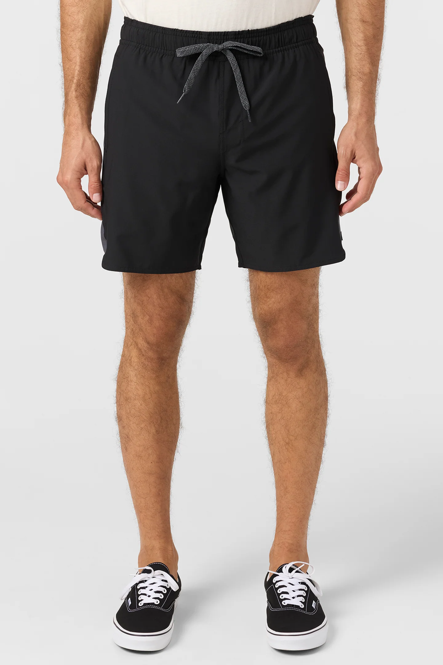 Perform Light Tech Panel Lined Elastic Waist 17" Hybrid Shorts - Image 2
