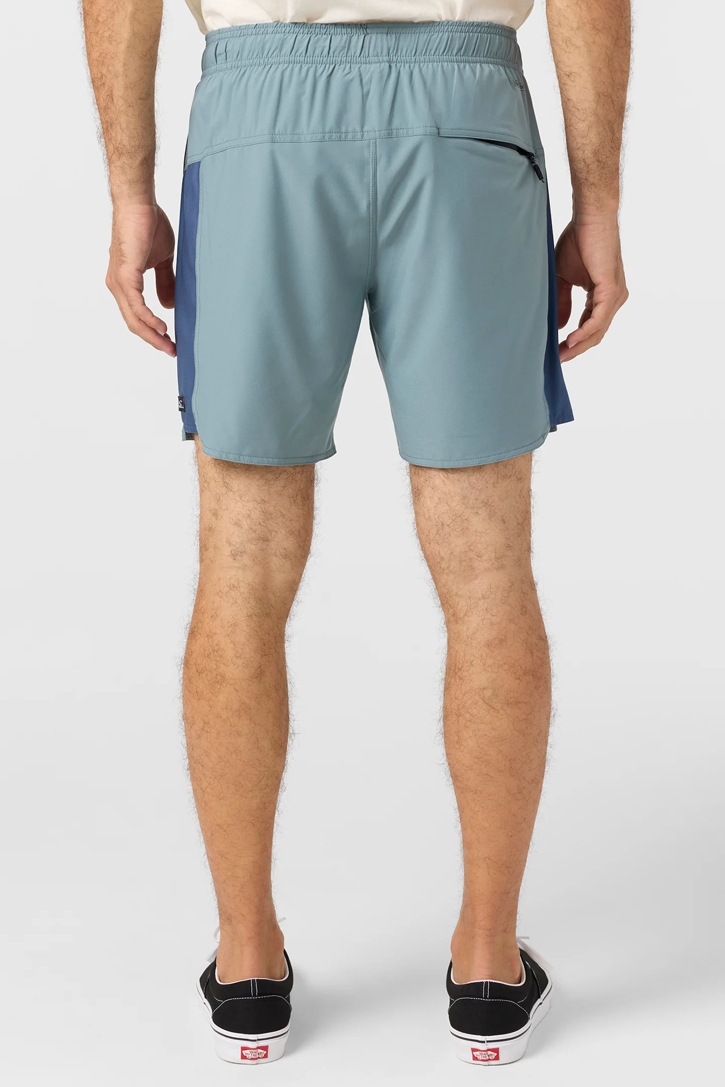 Perform Light Tech Panel Lined Elastic Waist 17" Hybrid Shorts - Image 7