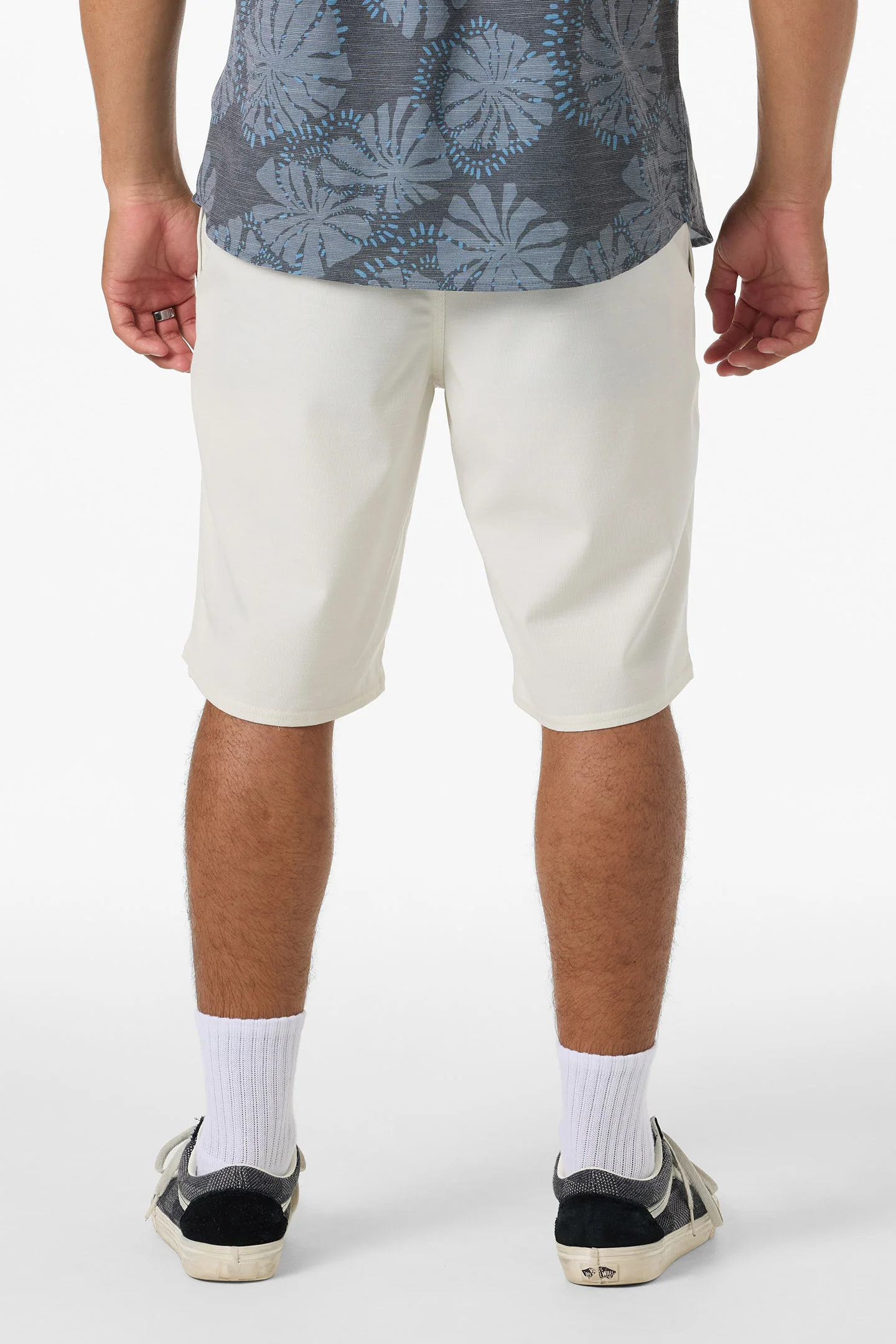 Portola Slub Check 20" Hybrid Shorts - Image 4