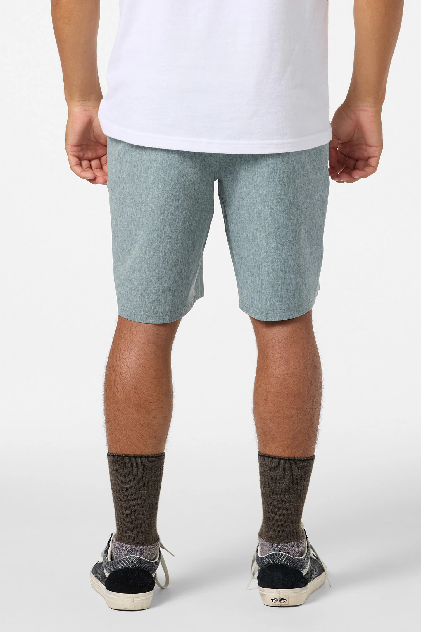Reserve Heather 19" Hybrid Shorts - Image 4