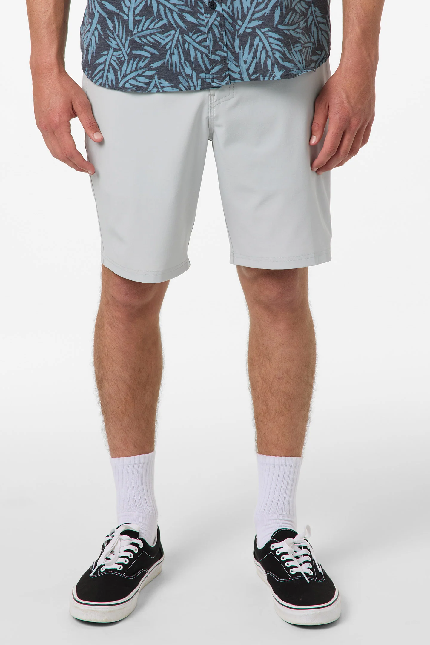 Reserve Heather 19" Hybrid Shorts - Image 2