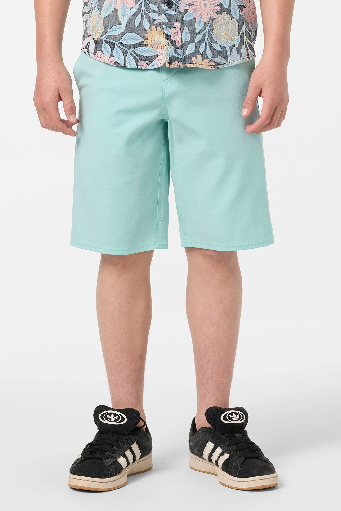 Boy's Reserve Light Check 18" Hybrid Shorts - Image 2