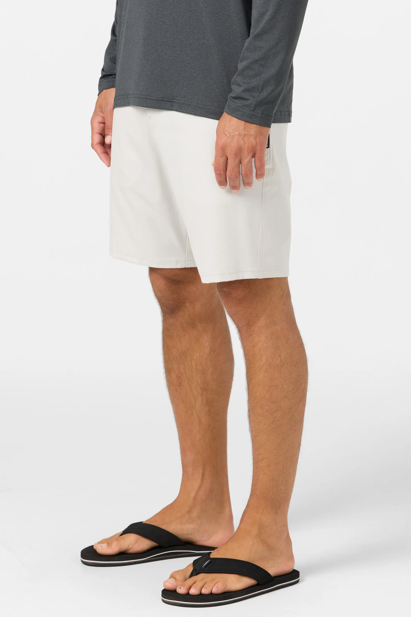 Reserve Light Check 19" Hybrid Shorts - Image 3