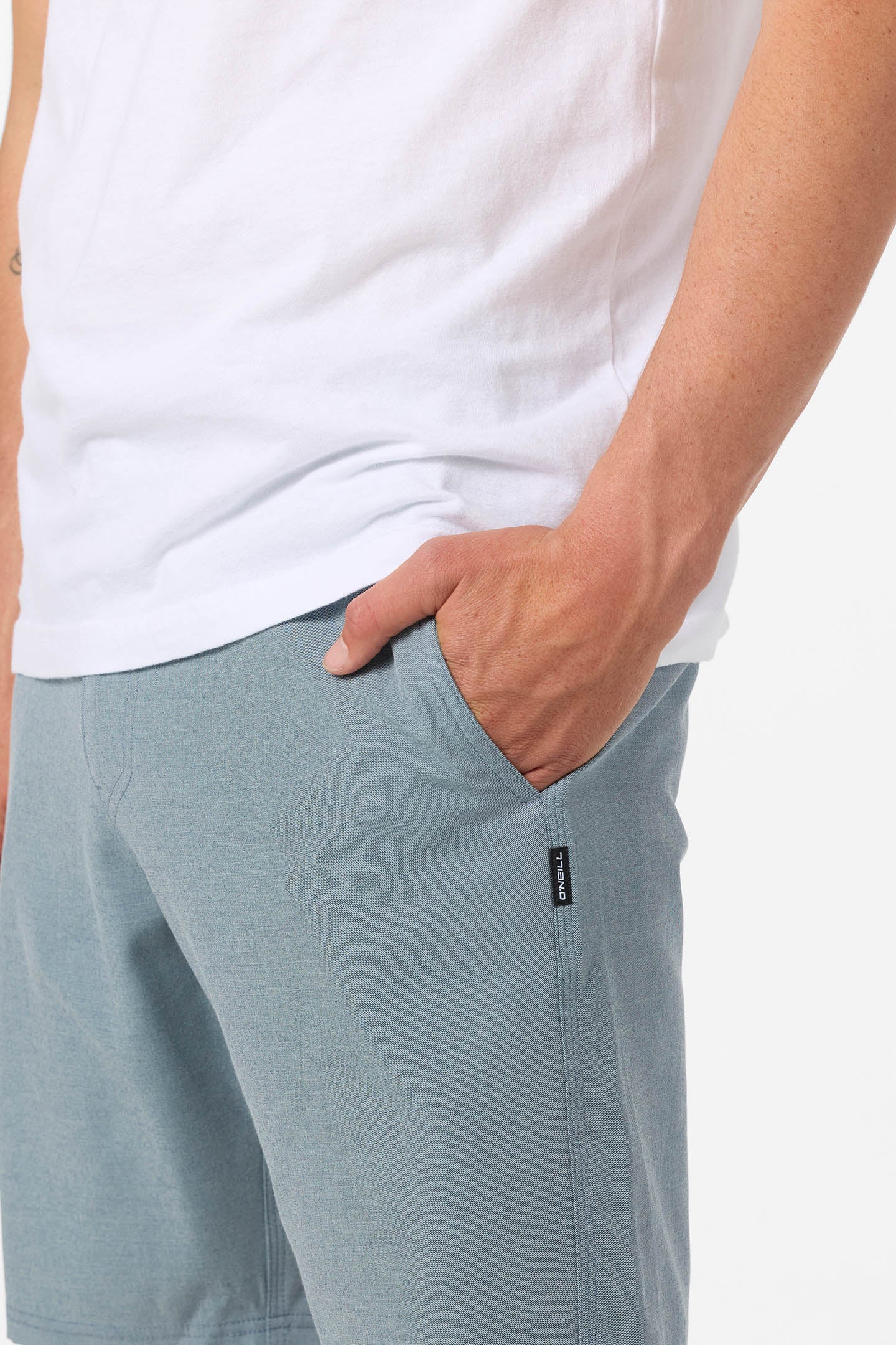 Reserve Light Check 19" Hybrid Shorts - Image 5