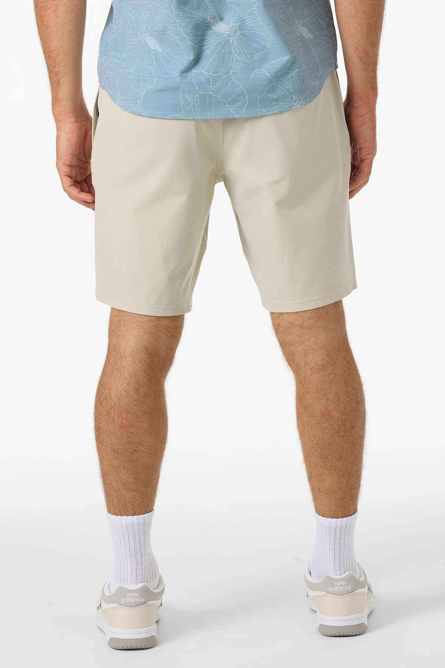Reserve Light Check 19" Hybrid Shorts - Image 4
