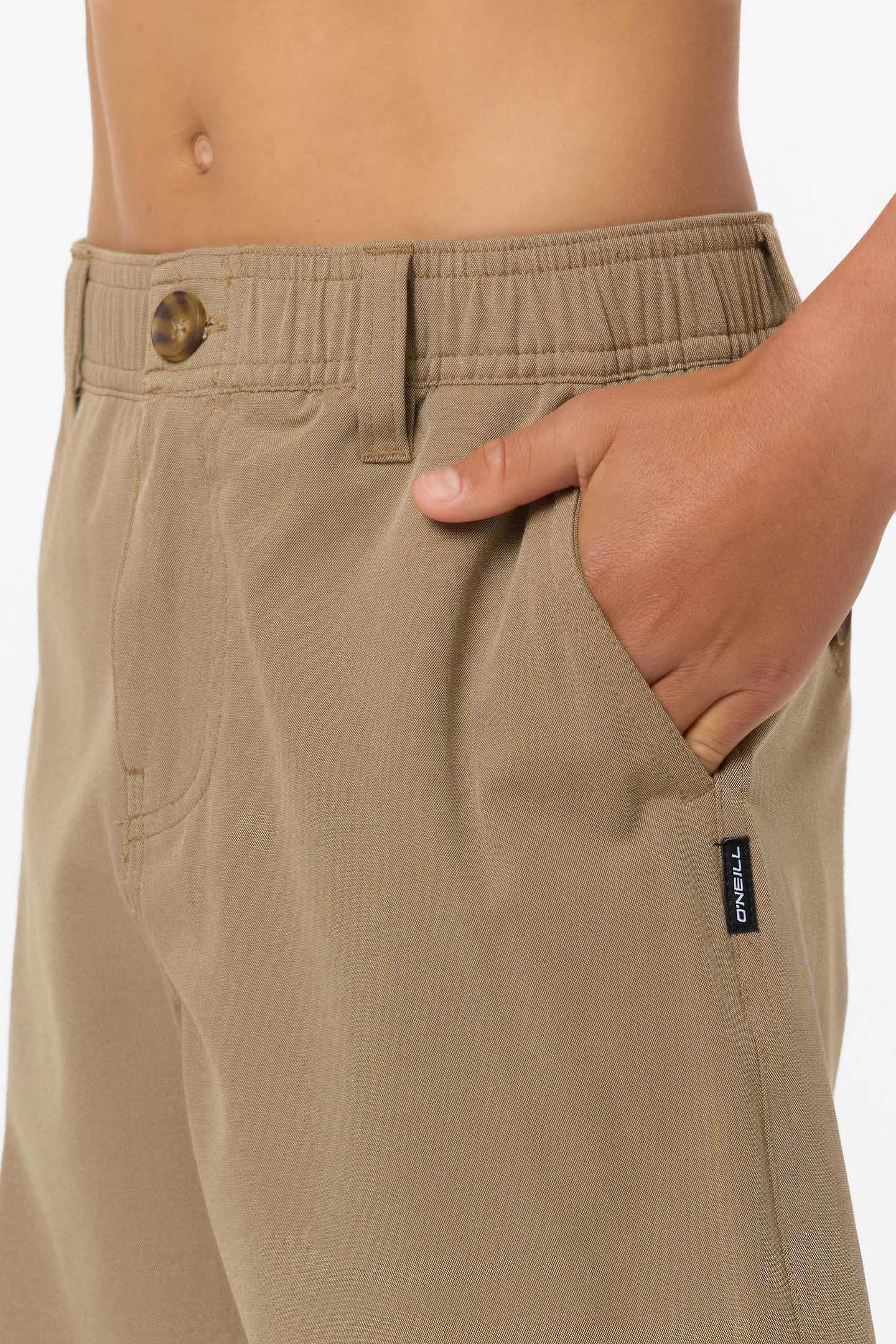 Boy's Reserve Light Check Elastic Waist 16" Hybrid Shorts - Image 4