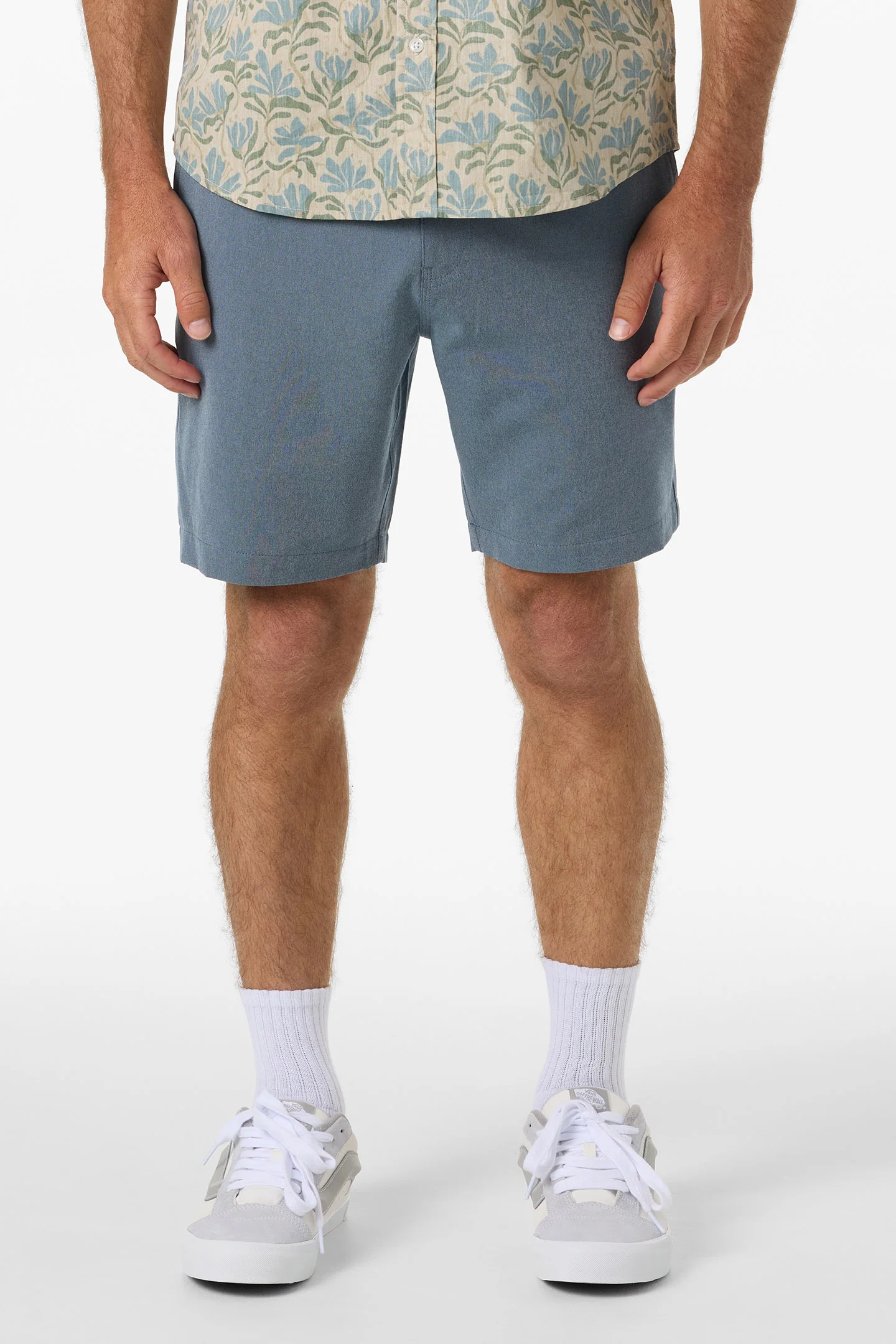 Reserve Light Check Elastic Waist 18" Hybrid Shorts - Image 2