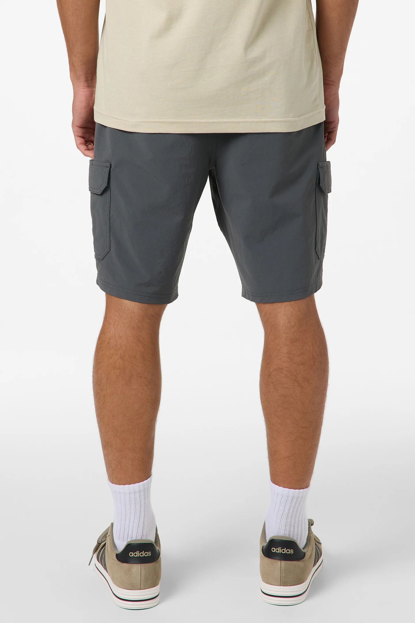 TRVLR Cargo 20" Hybrid Shorts - Image 4