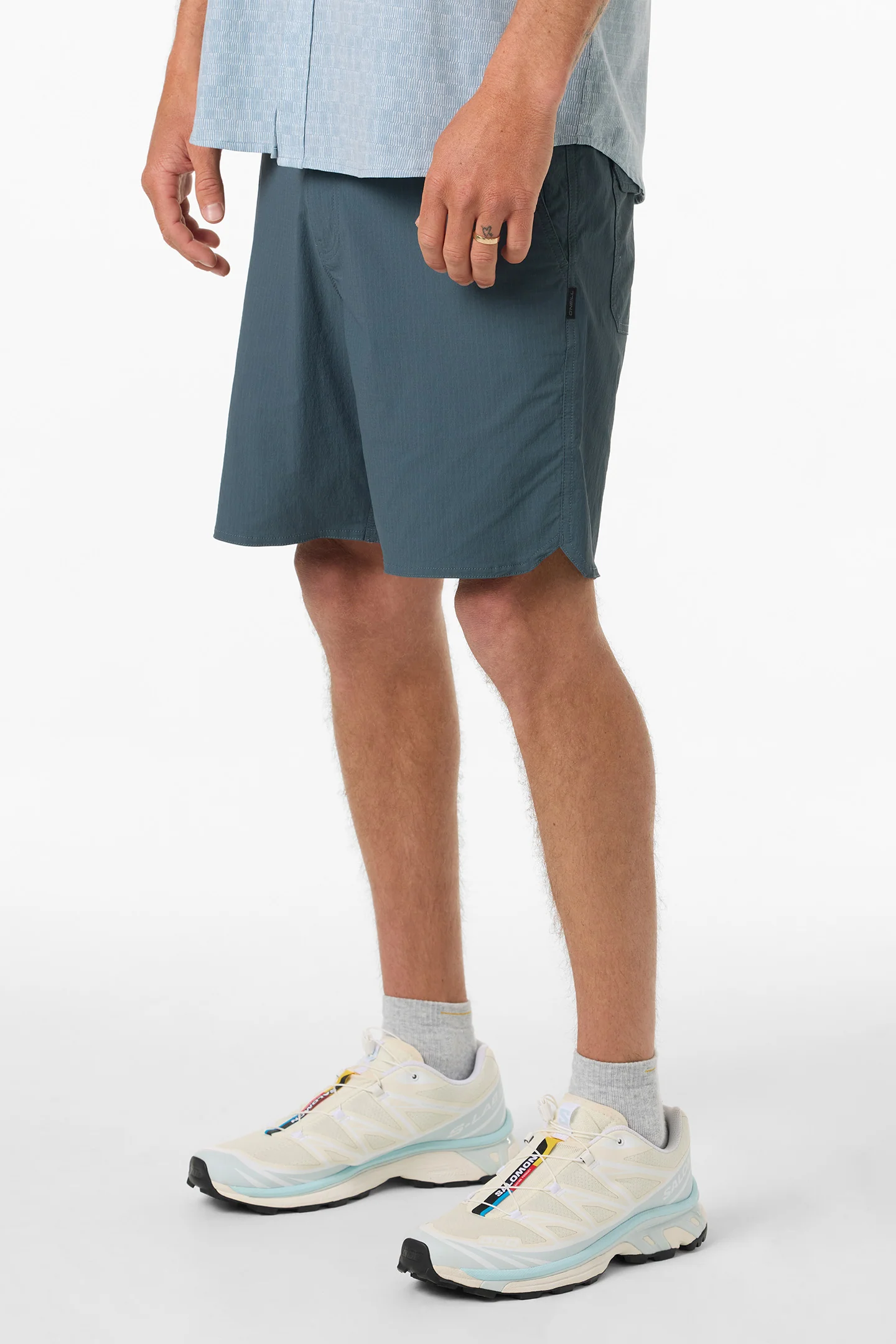 TRVLR Halfback 18" Hybrid Shorts - Image 3