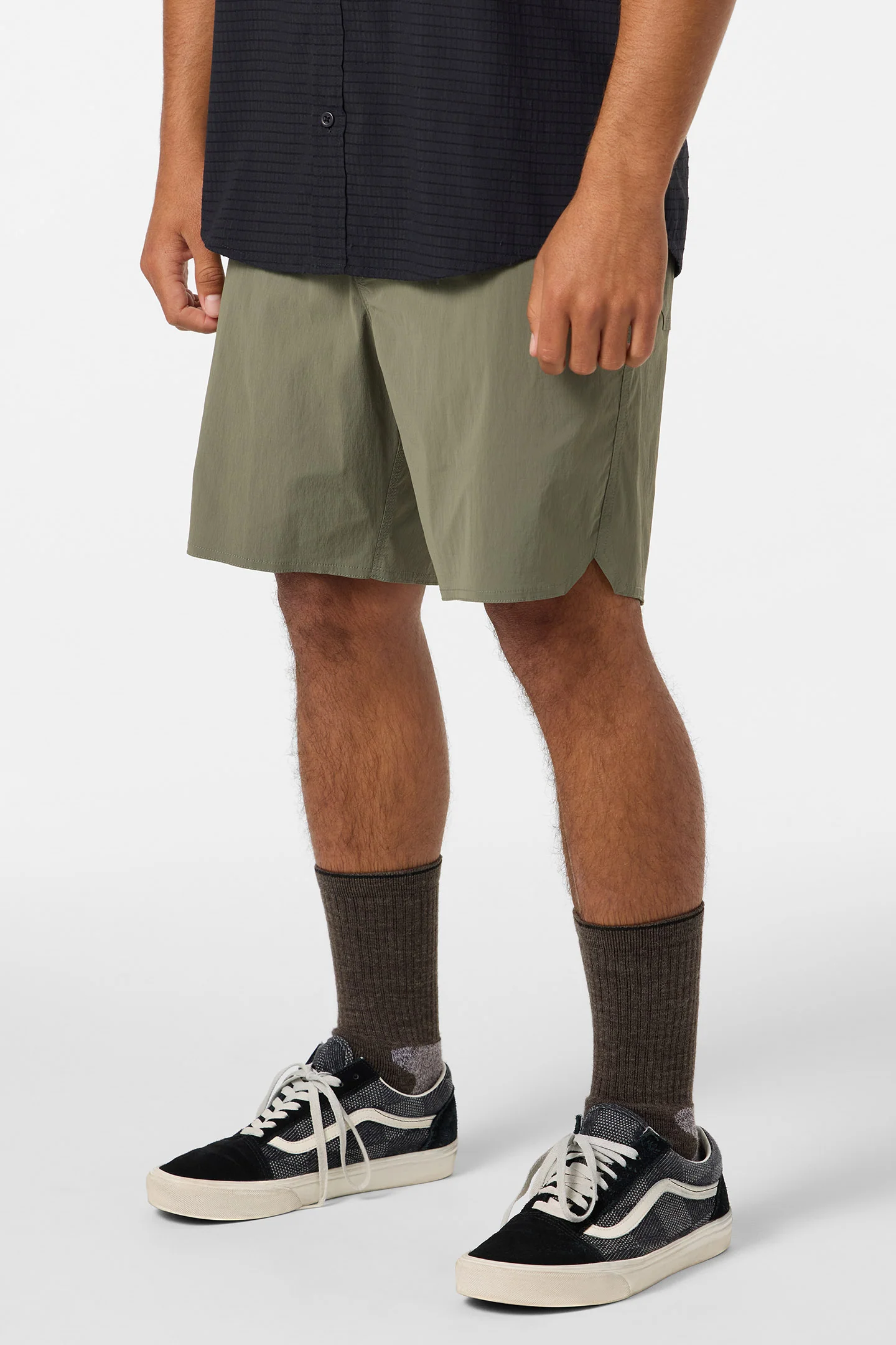 TRVLR Halfback 18" Hybrid Shorts - Image 3