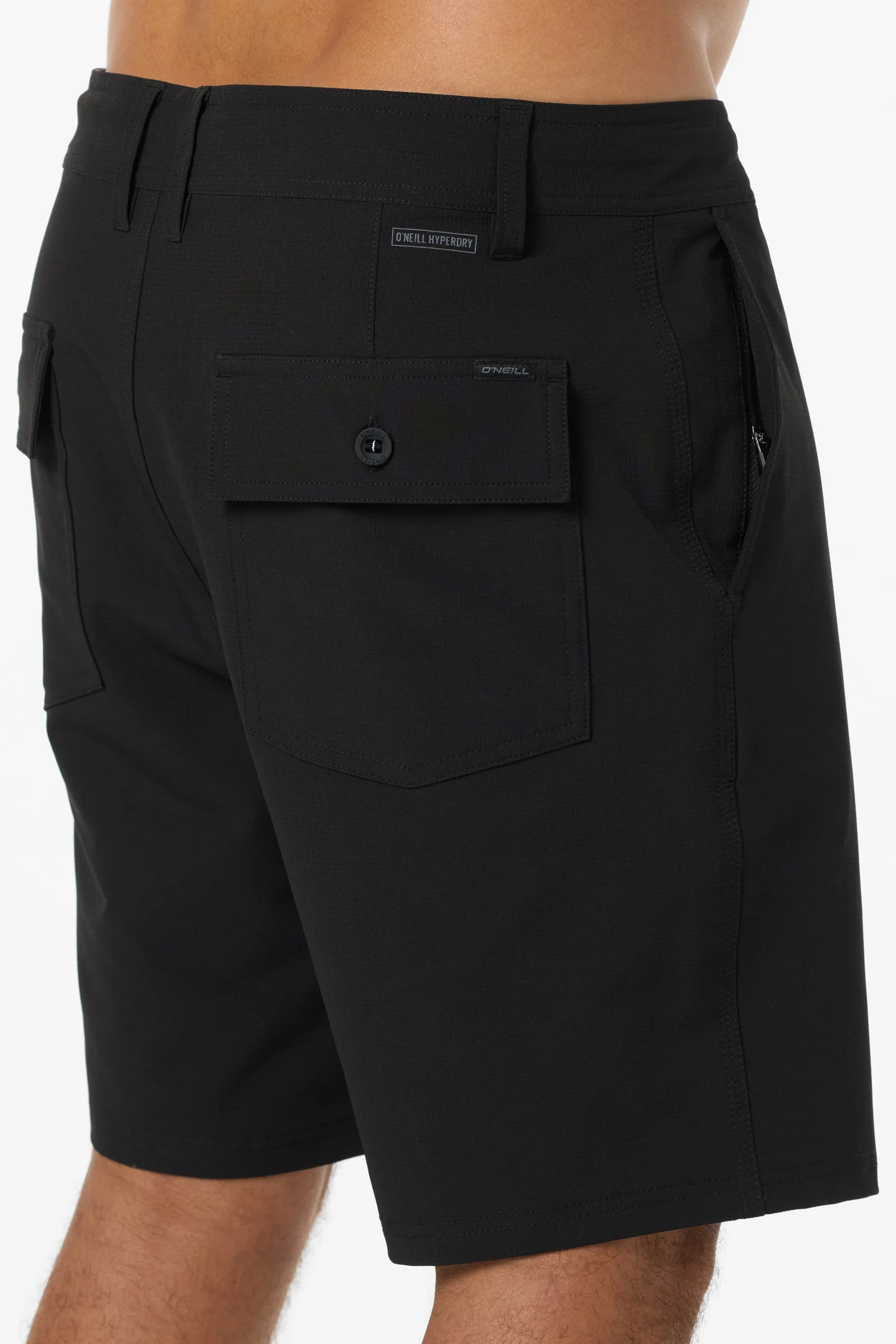 TRVLR Recon 18" Hybrid Shorts - Image 4