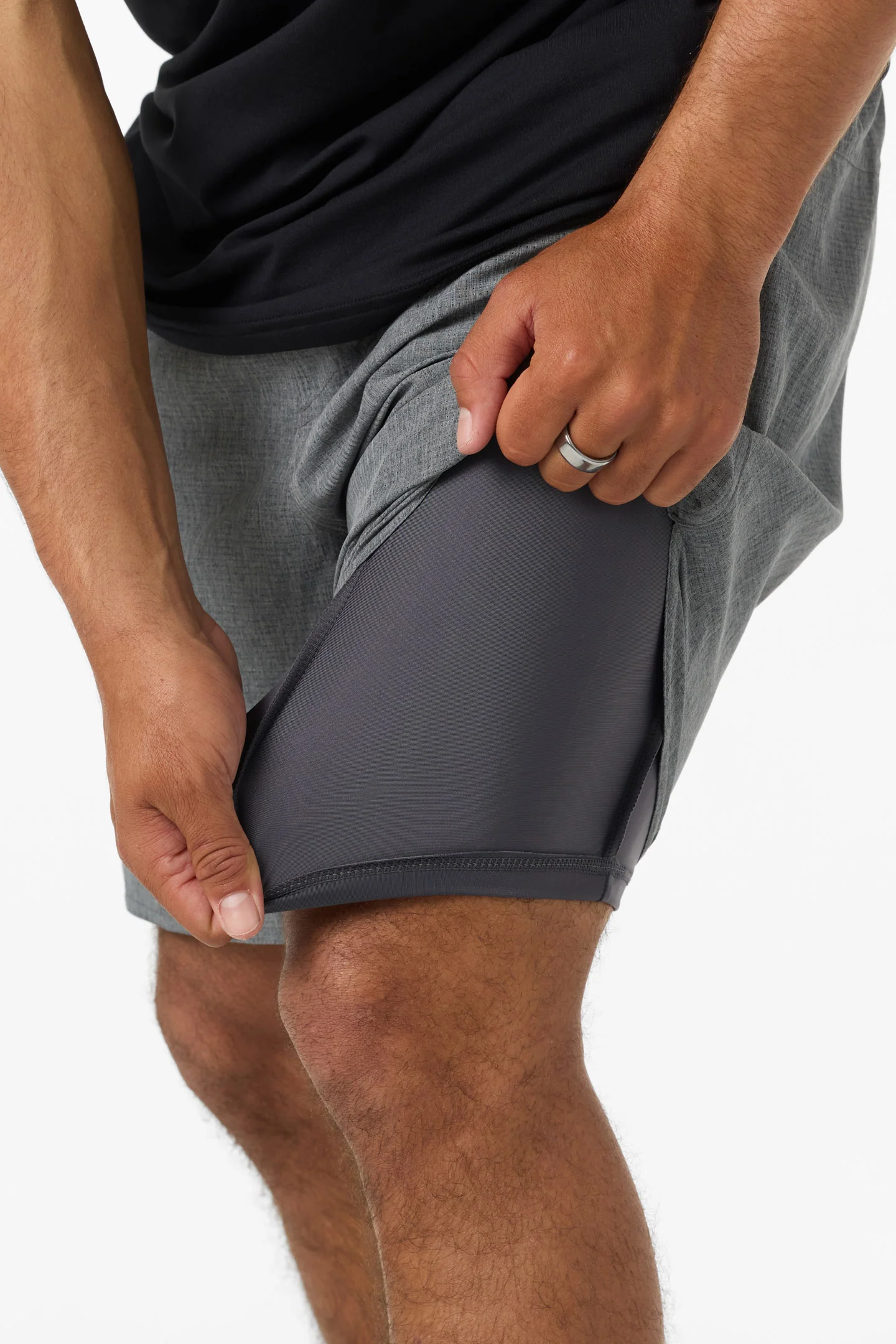 TRVLR Tech Lined 17" Hybrid Shorts - Image 6