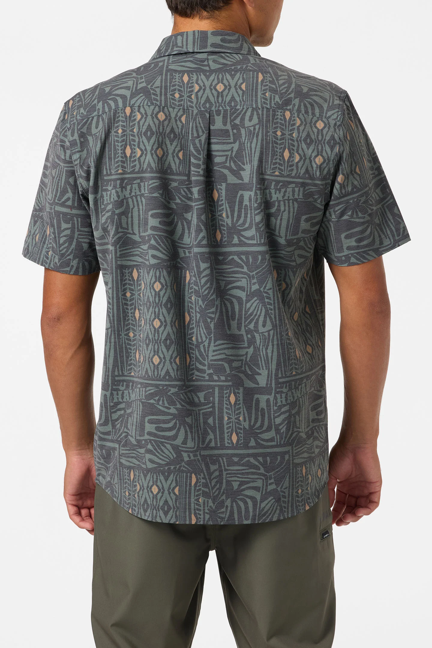 TRVLR UPF Traverse Hawaii Shirt - Image 5